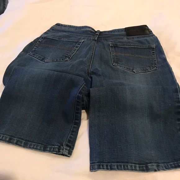 EUC- Express Jeans - Picture 6 of 8